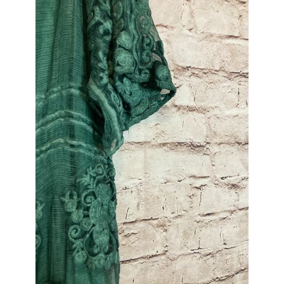 Soft Surroundings Silk Tunic Top Womens Petite Large Green Crinkled Embroidery - Picture 9 of 15